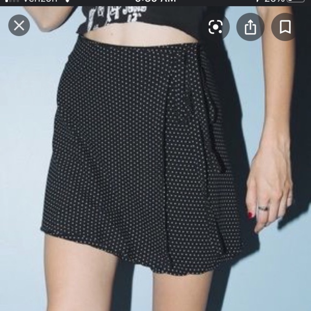 BLACK POLKA DOT BRANDY MELVILLE WRAP SKIRT